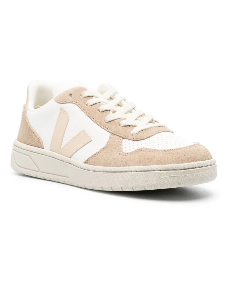 VEJA V 10 