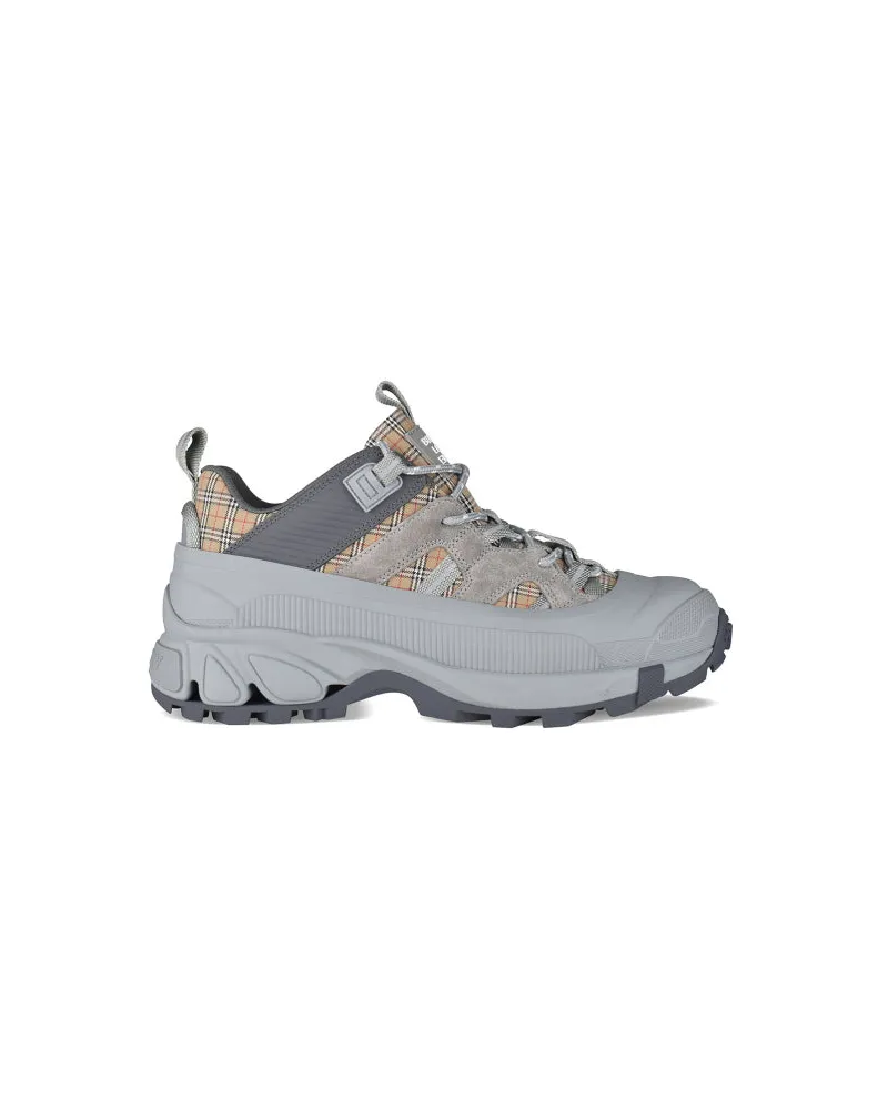 Burberry Arthur Sneakers Grey