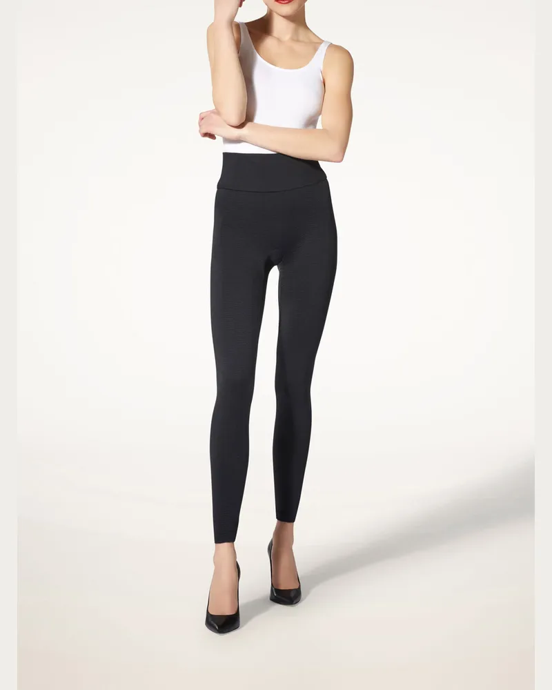 Wolford und Black