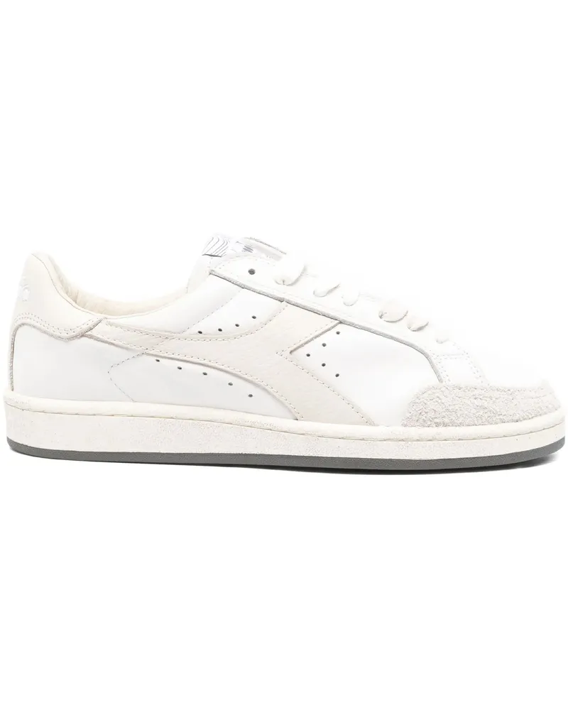 Diadora In der folgenden Tabelle sind die Mengen der Produkte aufgeführt, die unter die Zollkontingente fallen 