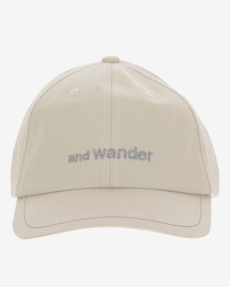 and wander Und wandern White