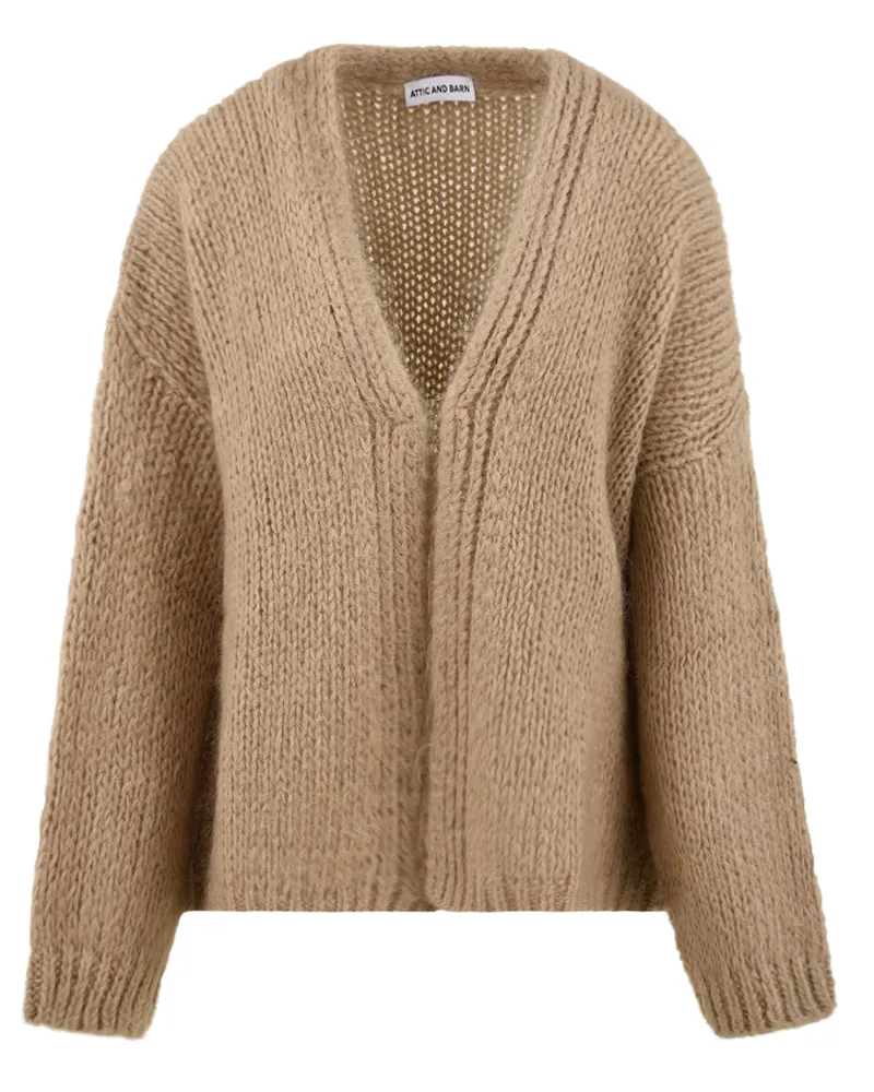 Attic and Barn Dachboden und Scheunenpullover tauchten grau Dove