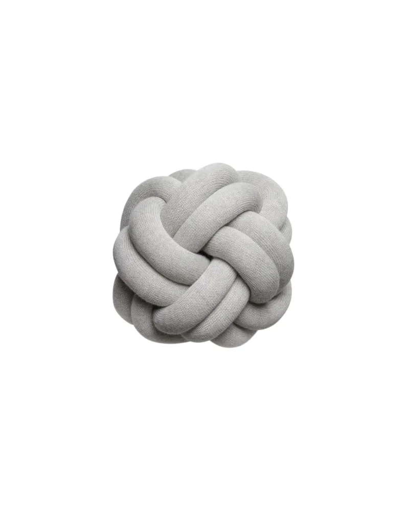 Design House Stockholm Kissen Knot - Grau - Polyacryl - Designer Ragnheiður Osp Sigurðardóttir 