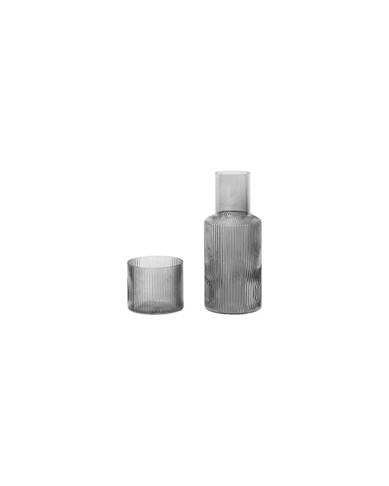 ferm LIVING Karaffe Ripple - Transparent - mundgeblasenes Glas - Designer Trine Andersen 