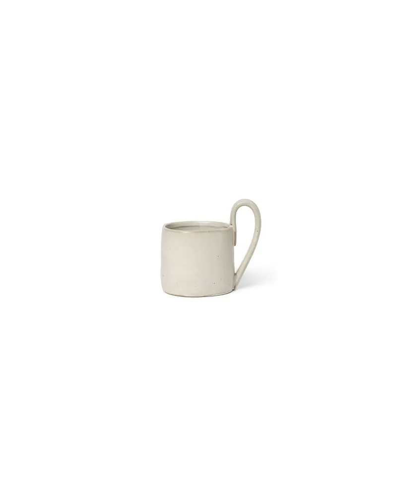 ferm LIVING Becher Flow - Weiß - emailliertes Porzellan 