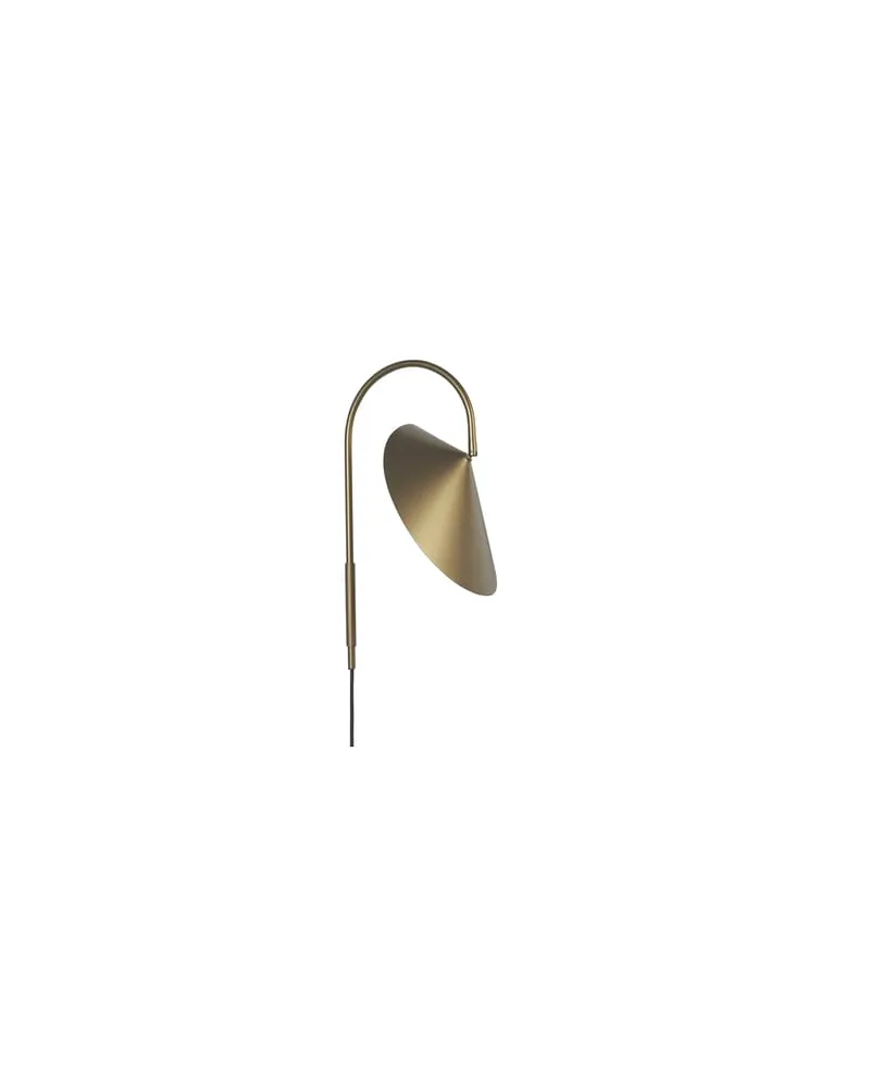 ferm LIVING Drehbare Wandleuchte Arum - Gold - Eisen 