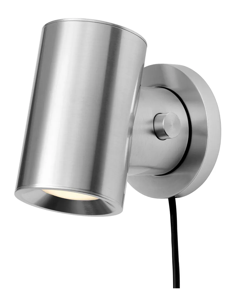 Muuto Wandleuchte mit Stromkabel Beam - Metall - Aluminium - Designer Tom Chung 