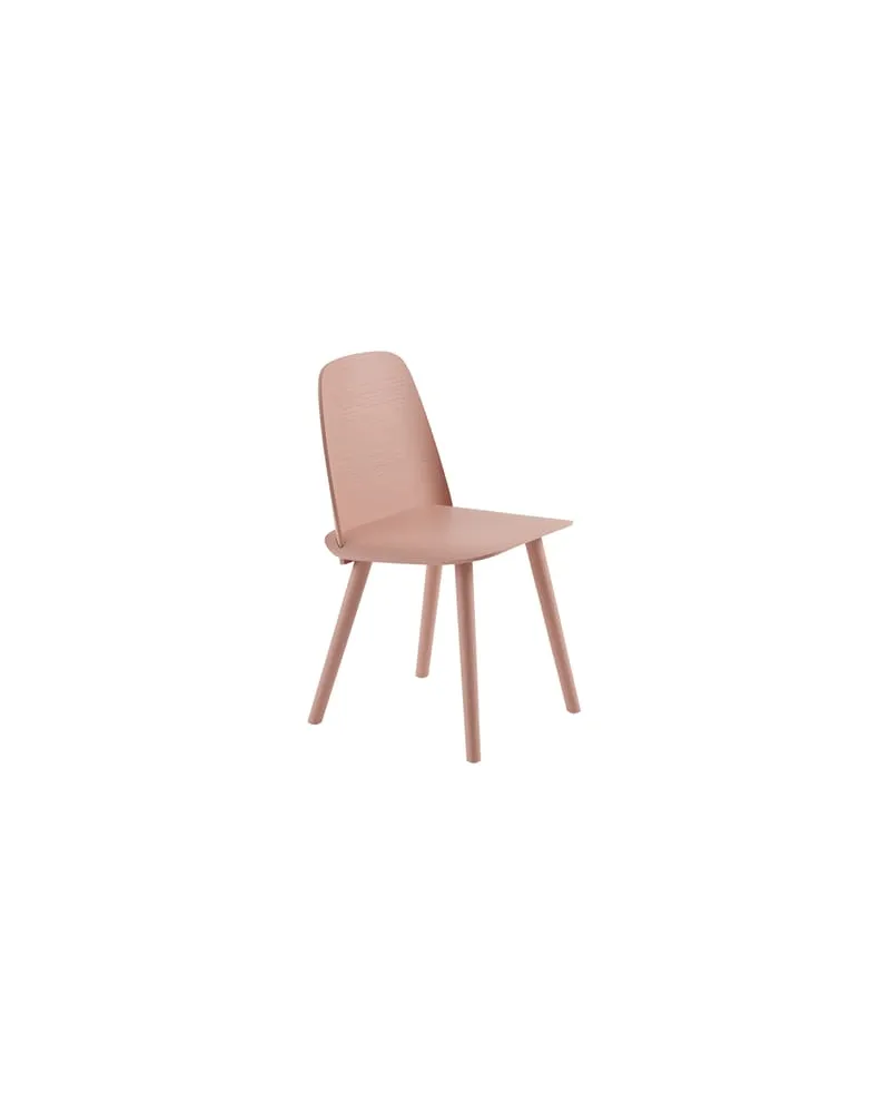 Muuto Stuhl Nerd - Rosa - massive Eiche - Designer David Geckeler 