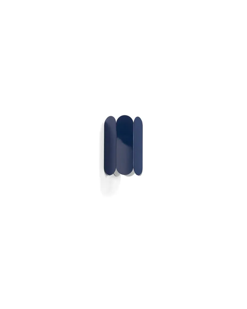 Hay Wandleuchte Arcs - Blau - Stahl - Designer Muller Van Severen 