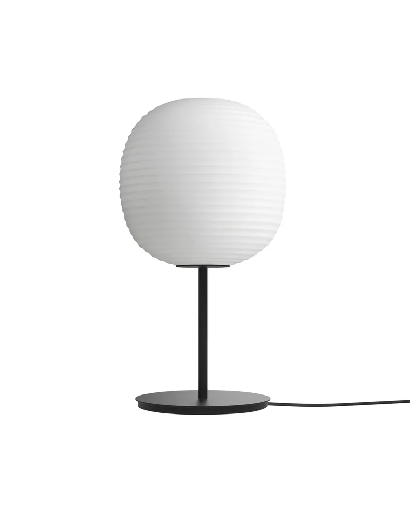 New Works Tischleuchte Lantern - Weiß - Geriffeltes Milchglas - Designer Anderssen & Voll 