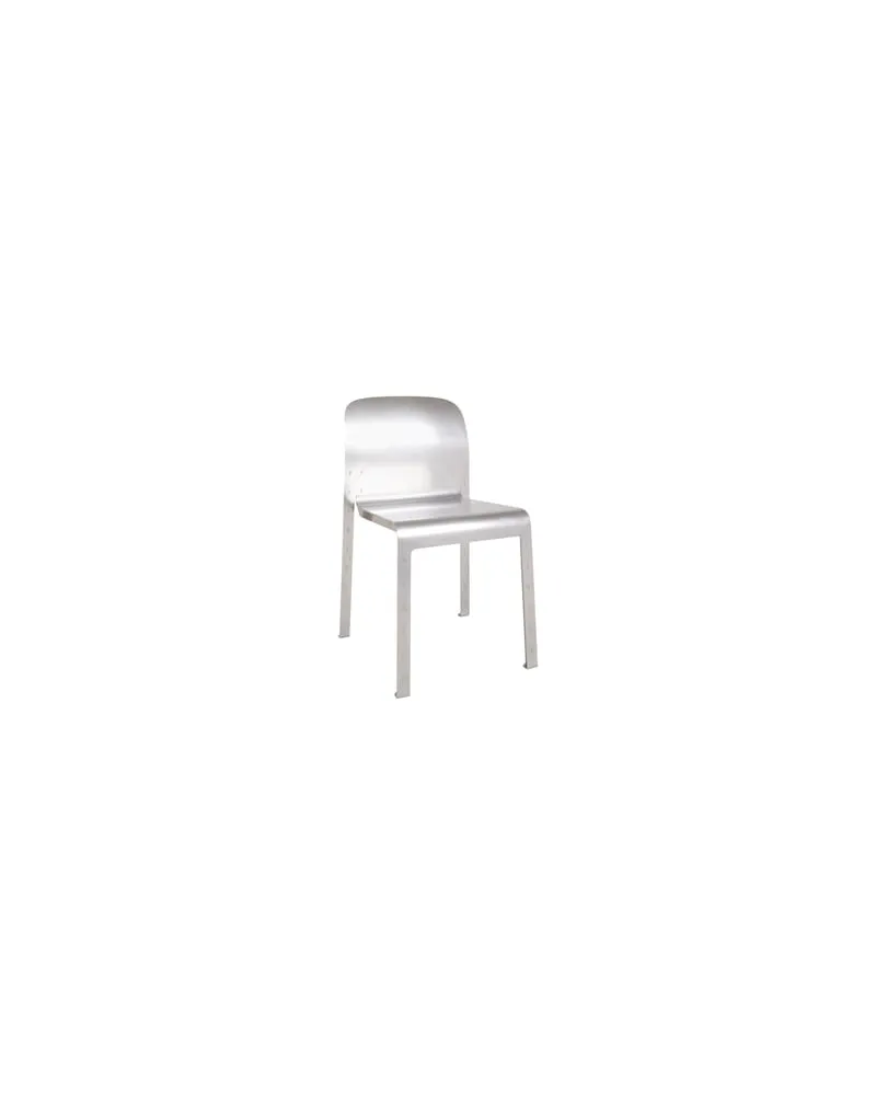 FRAMA Stuhl Rivet - Designer Jonas Trampedach 