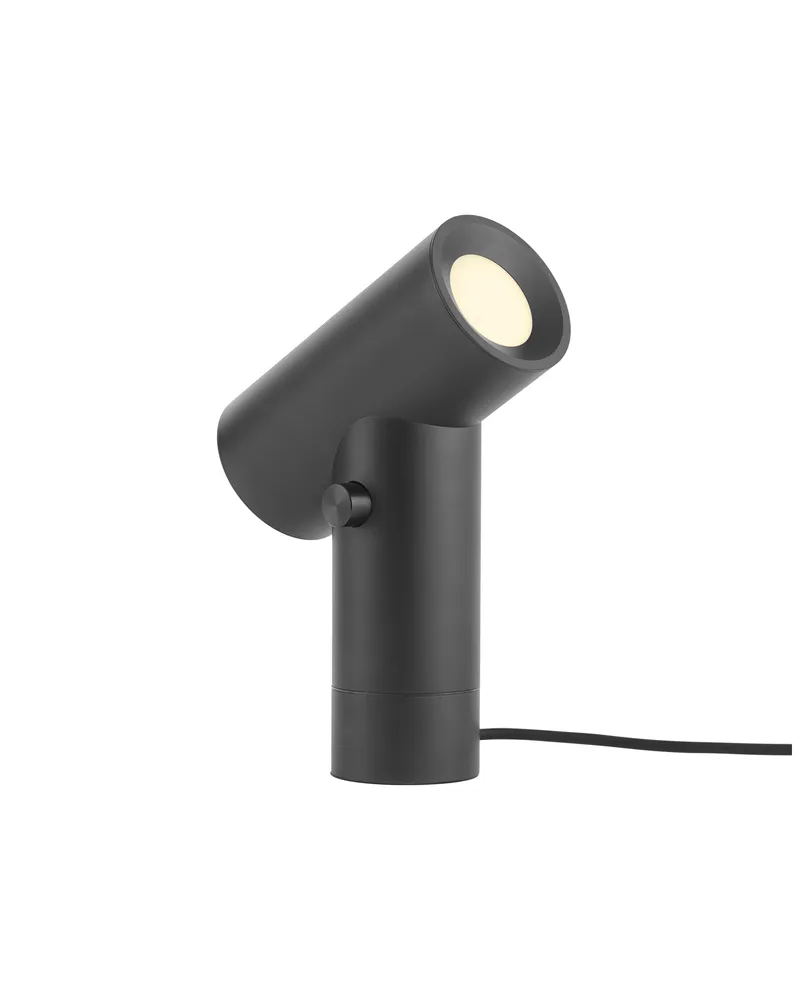 Muuto Tischleuchte Beam - Schwarz - eloxiertes Aluminium - Designer Tom Chung 