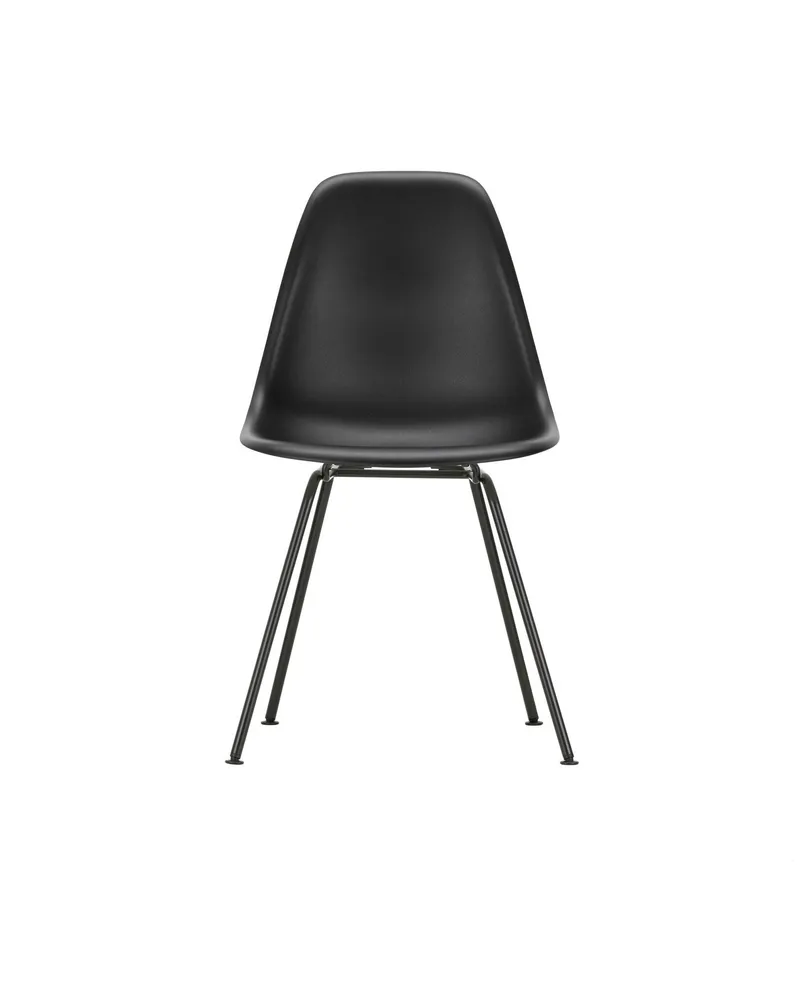 Vitra Stuhl Eames Plastic - Schwarz - Recycelter Kunststoff (Post-Consumer) - Designer Charles & Ray Eames 