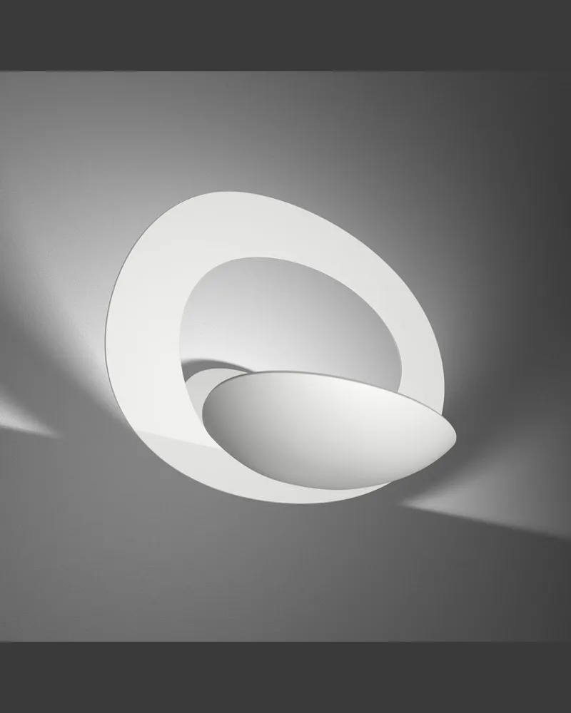 Artemide Wandleuchte Pirce - Weiß - klarlackbeschichtetes Aluminium - Designer Giuseppe Maurizio Scutellà 