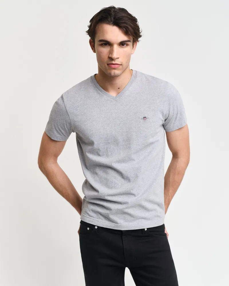 Gant Herren Slim Fit Shield T-Shirt mit V-Ausschnitt 