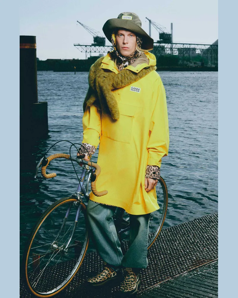 Ganni Poncho aus 10K wasserfestem Shell-Material - Größe gelb Gelb
