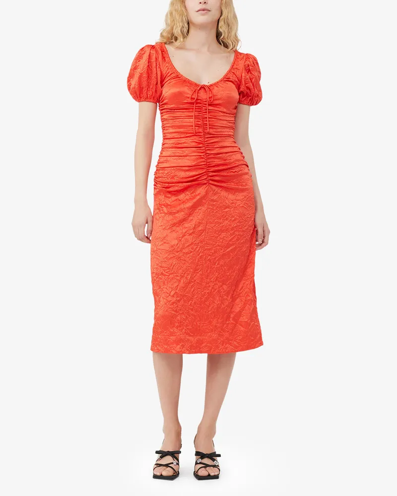 Ganni Midi-Kleid aus rotem Satin in Knitteroptik - Größe rot Rot