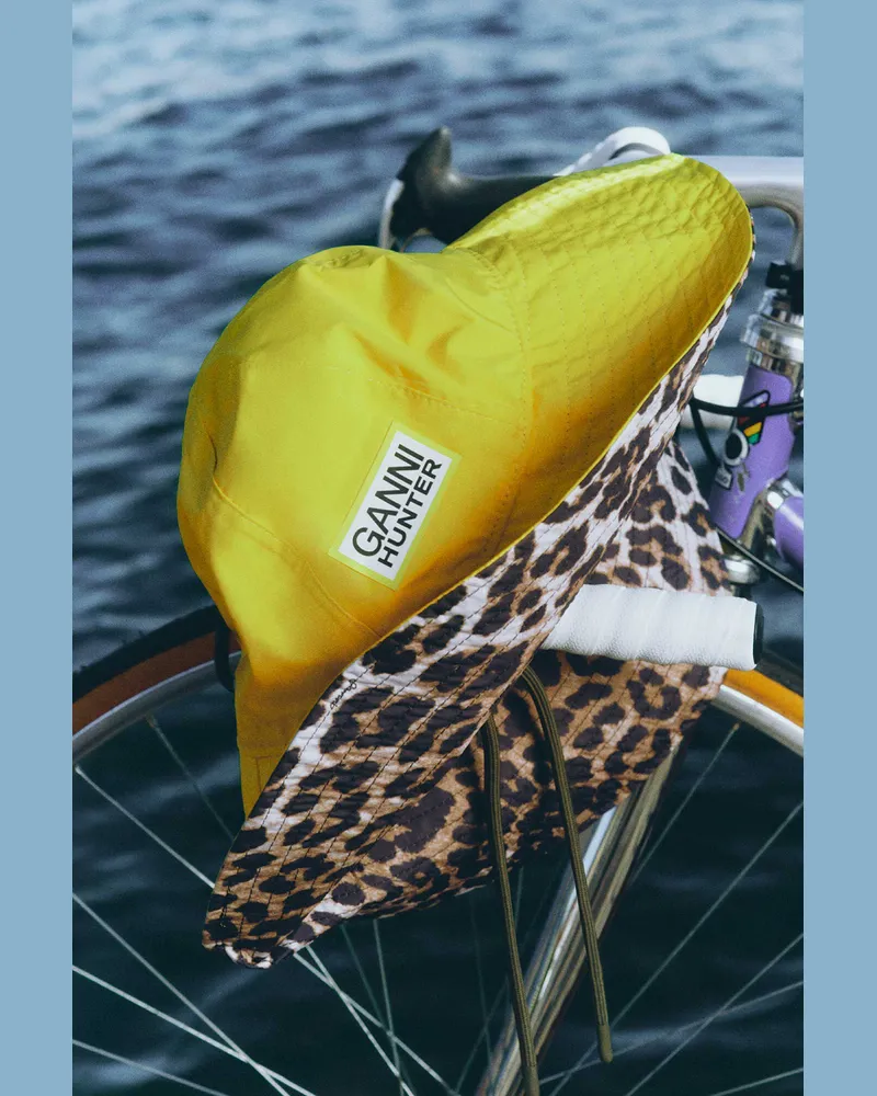Ganni Wasserfester Bucket Hat - Größe gelb Gelb
