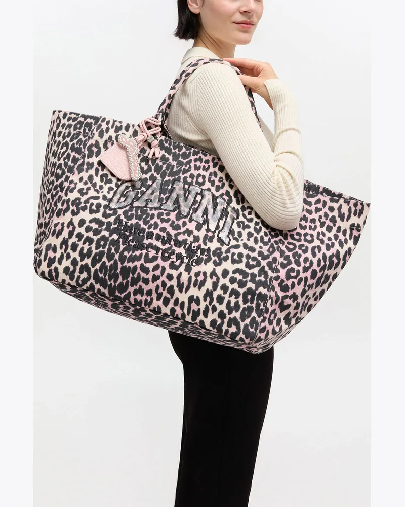 Ganni XXL-Tragetasche mit Leoparden-Pailletten rosa 