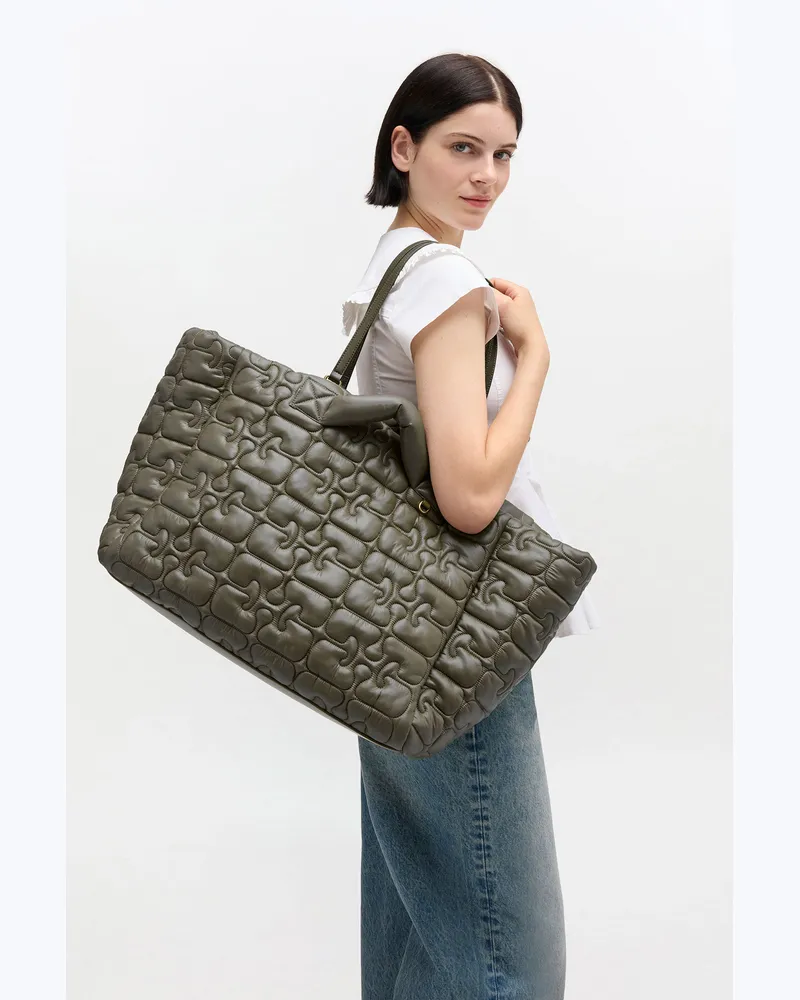 Ganni Gesteppte Re-Tech-XXL-Tragetasche grün 