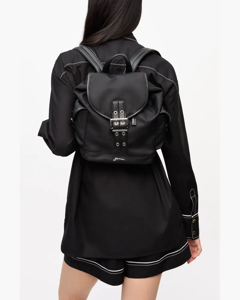 Ganni Schwarzer kleiner Bucky-Rucksack aus Nylon schwarz 