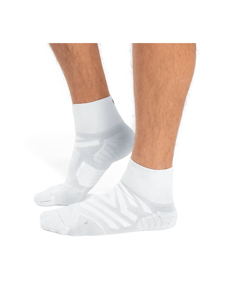 ON Performance Mid Sock White