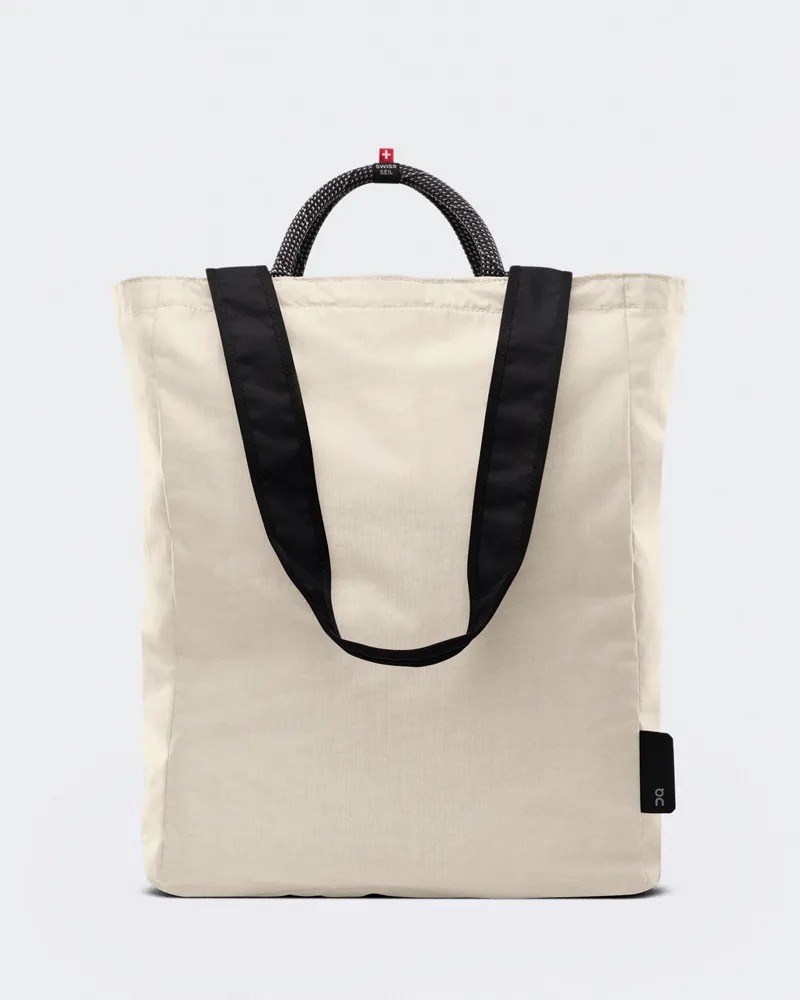 ON Tote Pack 25L Cream