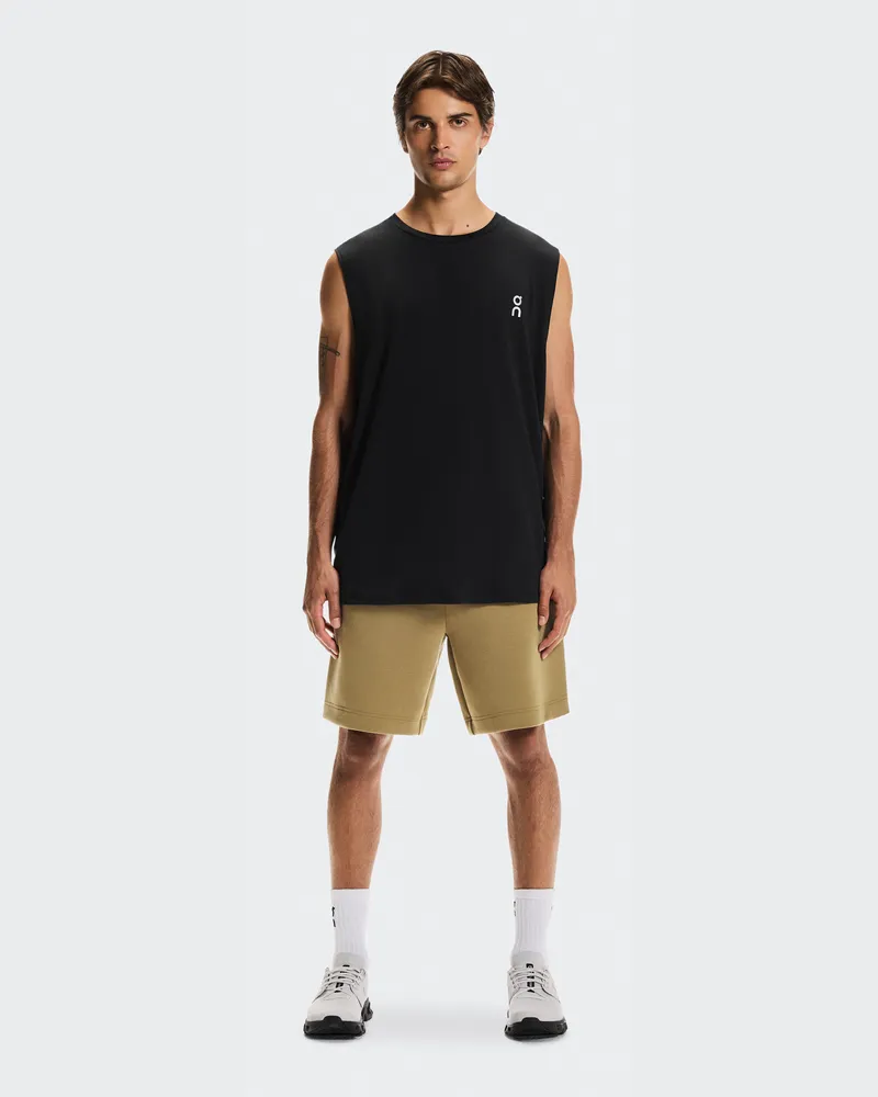 ON Focus Tech Shorts Nutmeg
