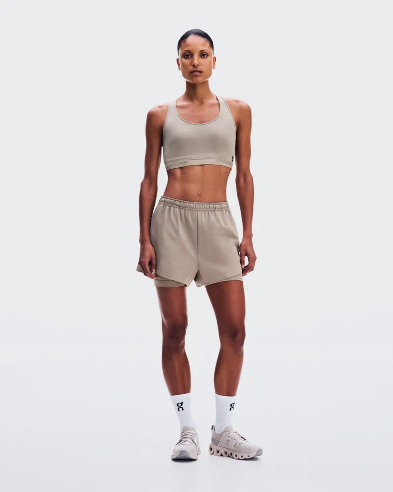 ON Train 2-in-1 Shorts Brown