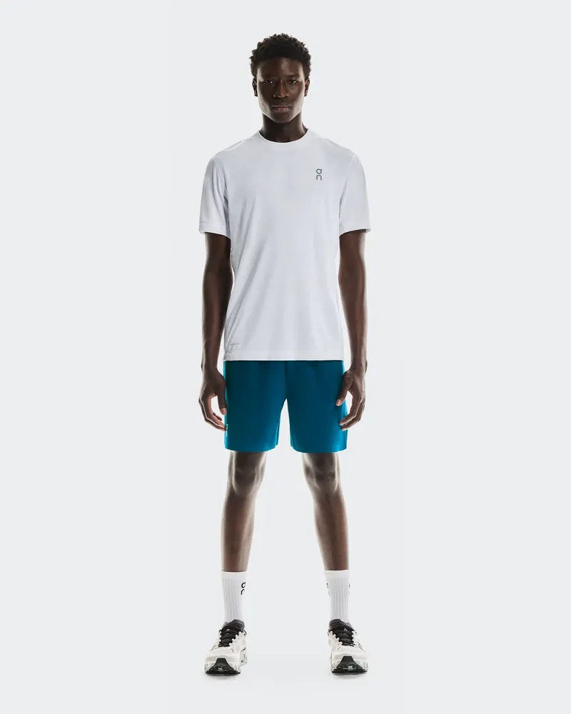 ON Train-T Graphic White