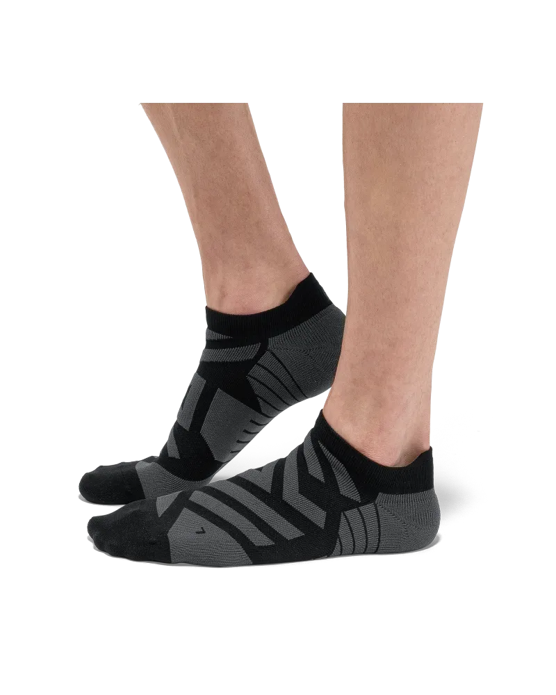 ON Performance Low Sock Black