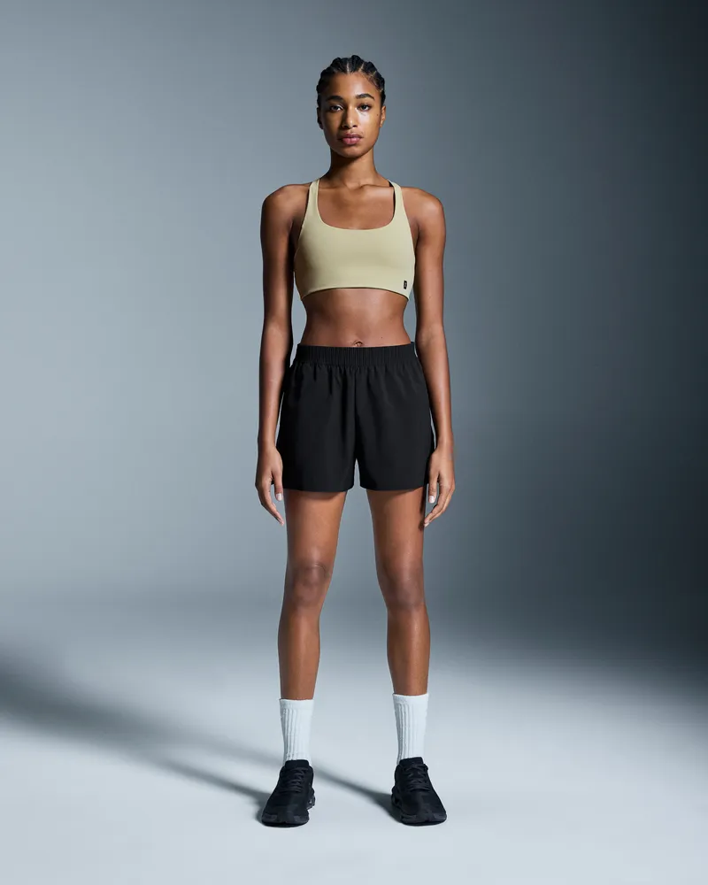 ON Focus Shorts Black