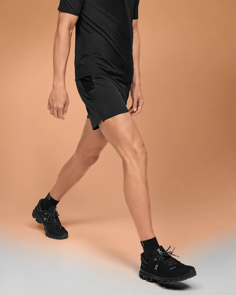 ON Ultra Shorts Black