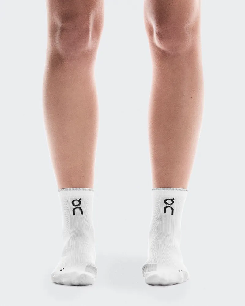 ON Performance Run Sock Mid White