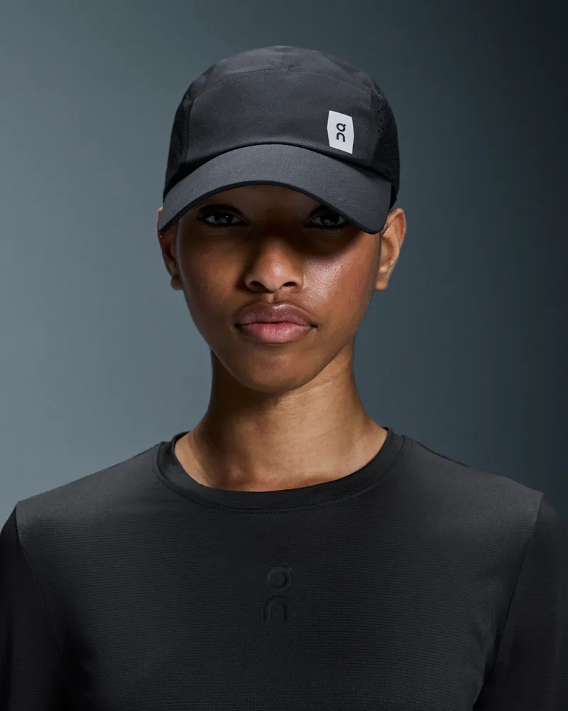 ON Lightweight Cap Black