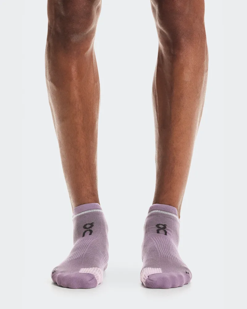 ON Performance Run Sock Low Purple