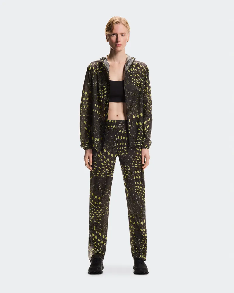 ON Ultra Jacket Brown