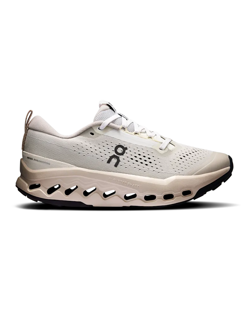 ON Cloudsurfer Trail 2 Beige
