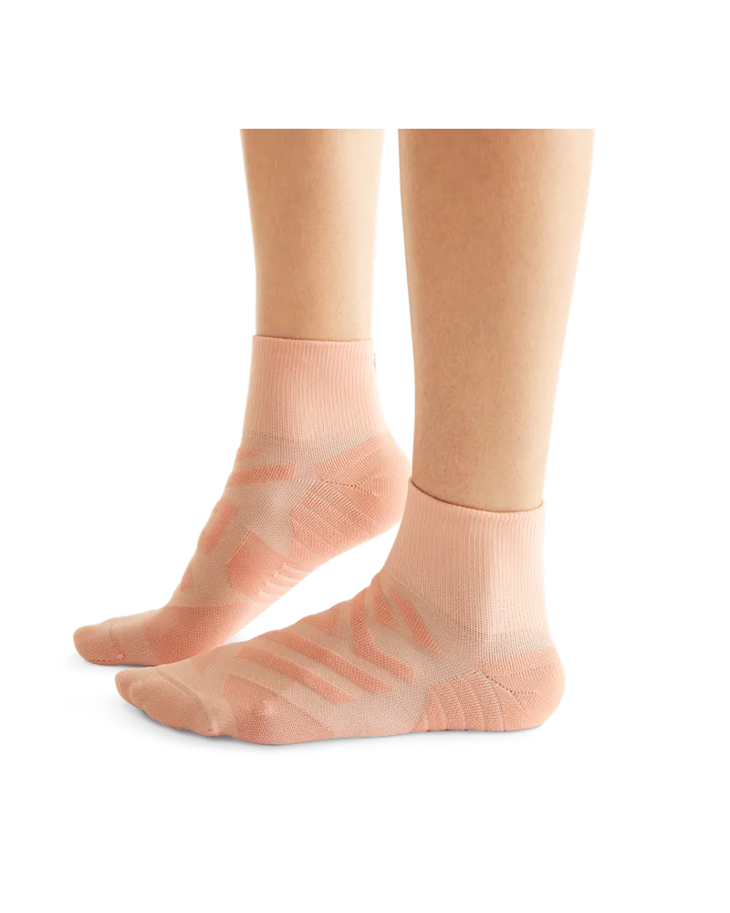 ON Performance Mid Sock Pink