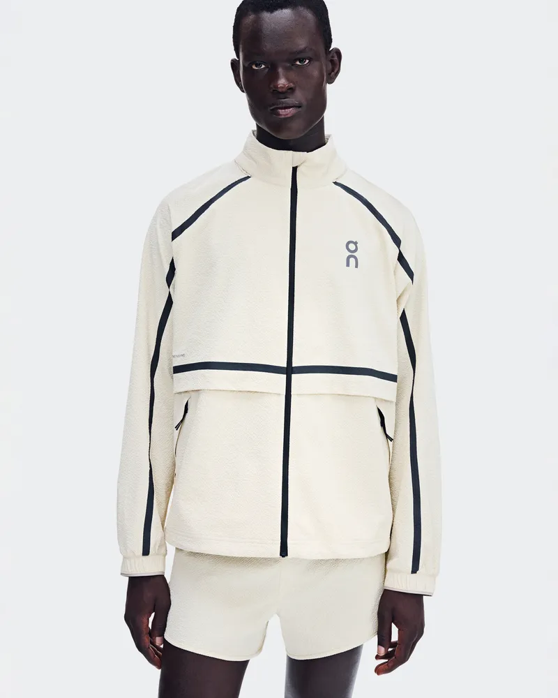 ON Performance Volt Jacket Beige