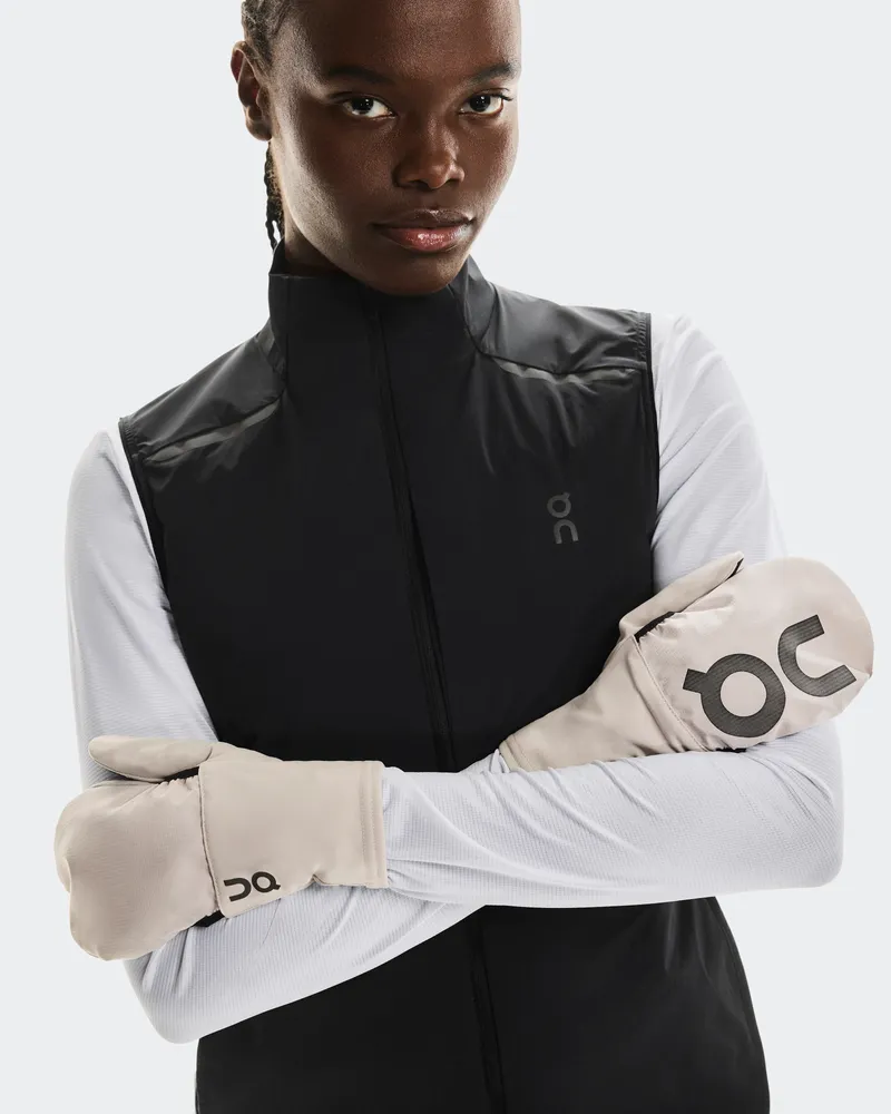 ON Core Glove Truffle