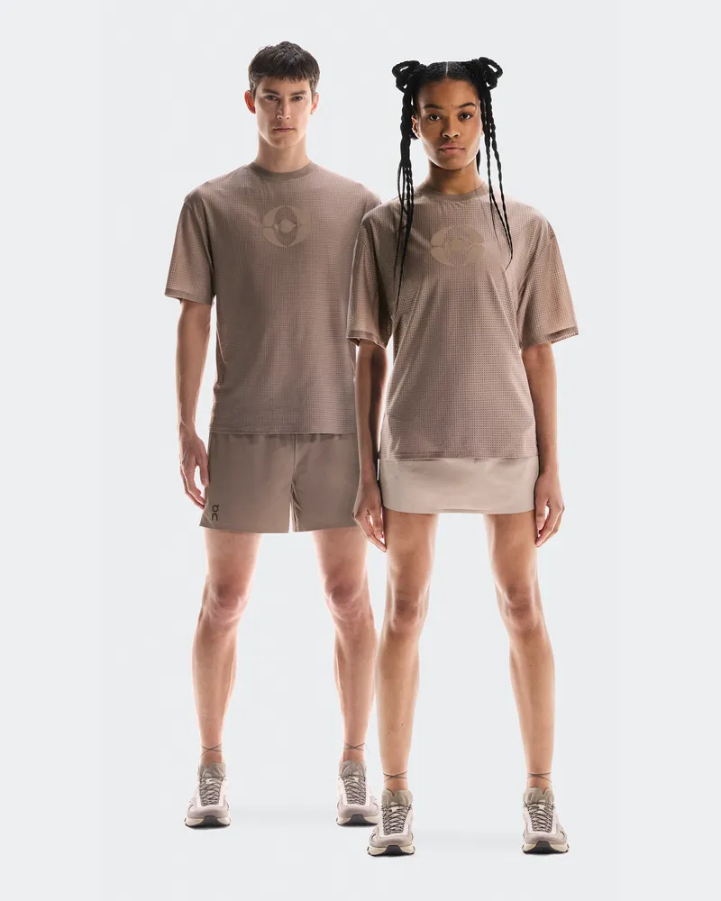 ON Cut-Out T FKA Beige