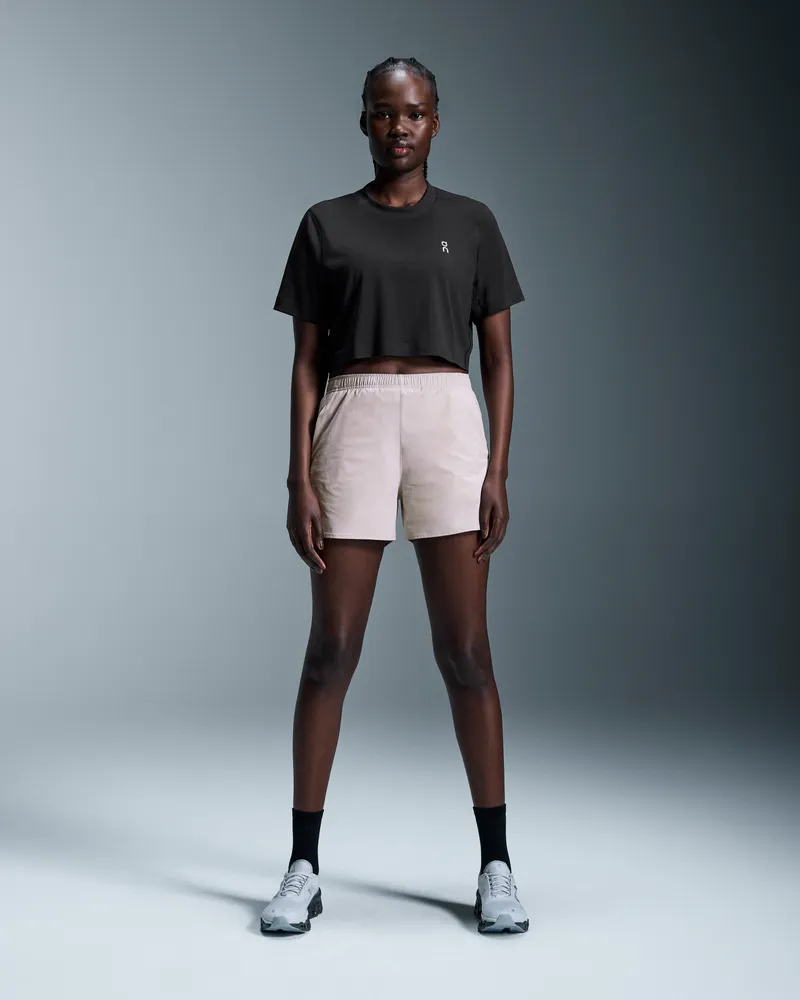 ON Active-T Crop Black