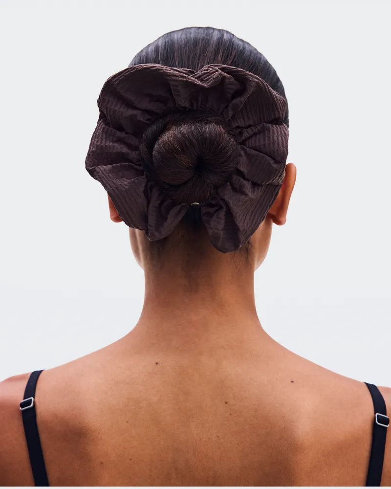 ON All-Day Scrunchie Brown