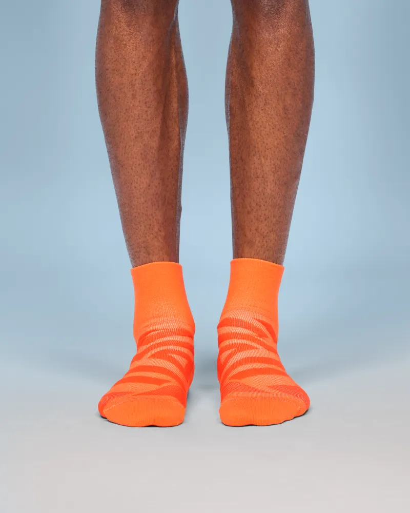 ON Performance Mid Sock Flame