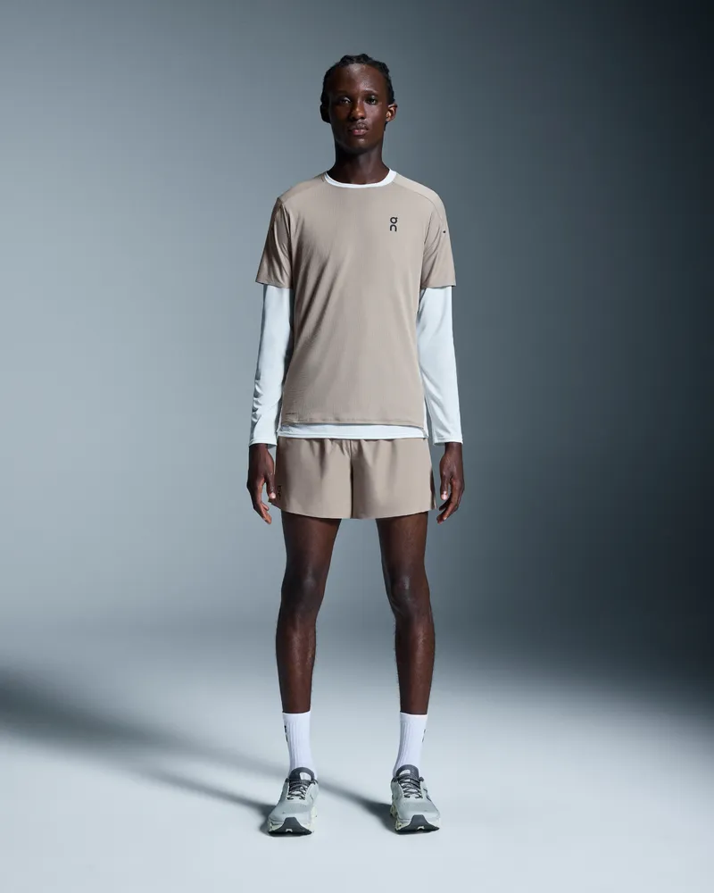 ON 5" Performance Shorts Cinder