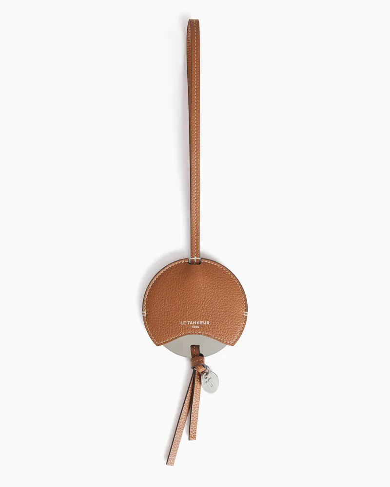 Le Tanneur Spiegel mit Charms aus genarbtem Leder Tan