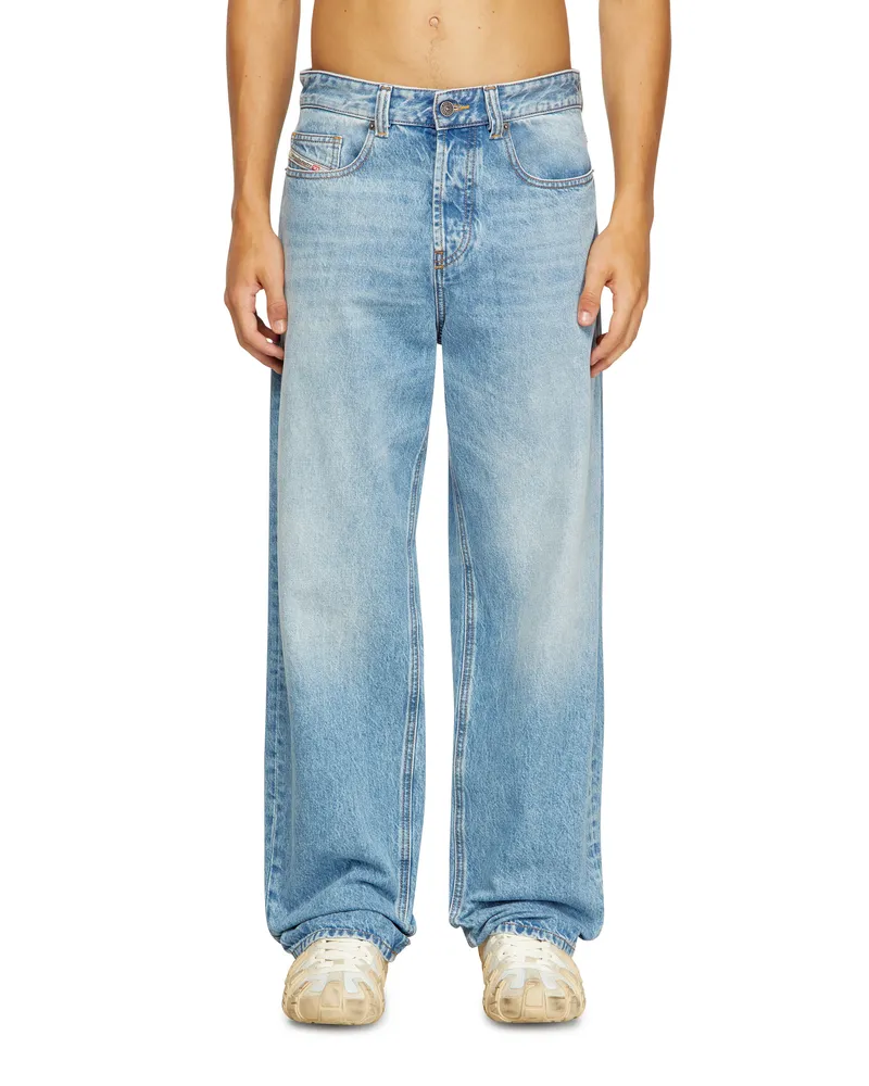 Diesel Relaxed Jeans - 2001 D-Macro - Jeans - Herren - Blau Blau