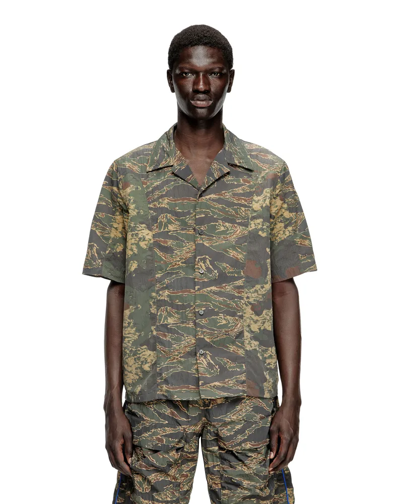 Diesel Hemd mit gemischten Camo-Prints - Hemden - Herren - Grün Grün