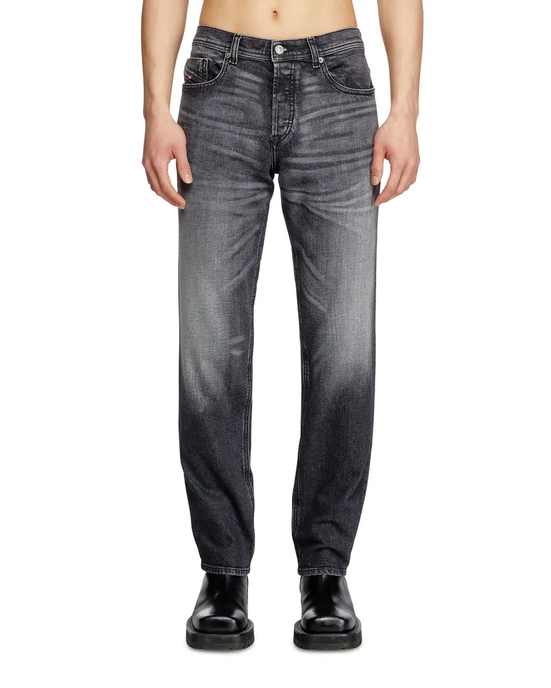 Diesel Regular Jeans - 2023 D-Finitive - Jeans - Herren - Schwarz Schwarz